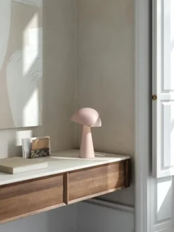 Align Bordlampe i Støvet Rosa - Elegant og Nordisk Design fra Design For The People