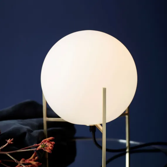 Alton 20 | Bordlampe | Messing