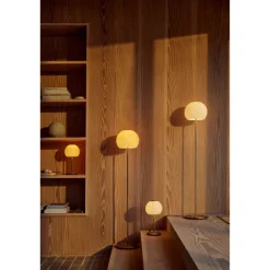 BALL GULVLAMPE GLAS SAND GREY