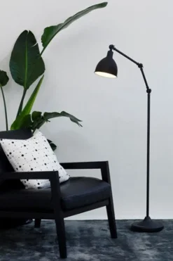 BAZAR GULVLAMPE SORT