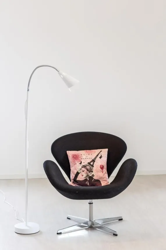 BEST GULVLAMPE HVID
