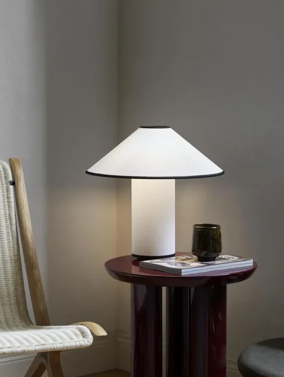 COLETTE ATD6 - BORDLAMPE - HVID/SORT