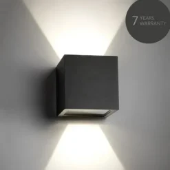 Cube D10 LED Sort - Udendørslampe