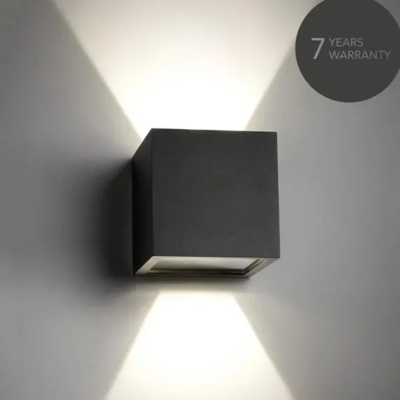 Cube XL D15 LED Sort - Udendørslampe