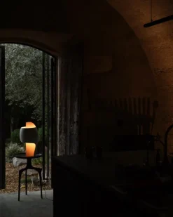 DCWéditions Grande B Bordlampe - Gypsum/Aluminium
