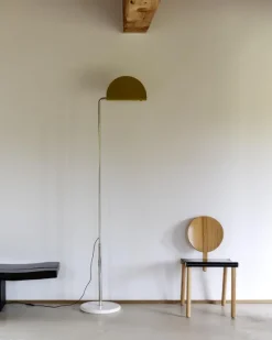 DCWéditions Mezzaluna Gulvlampe - White Marble / Yellow