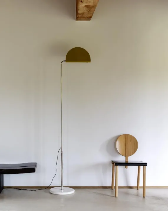 DCWéditions Mezzaluna Gulvlampe - White Marble / Yellow