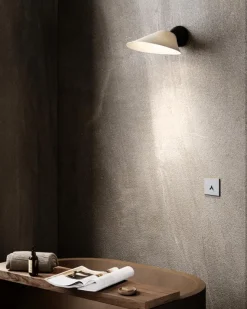 DCWéditions Plume Væglampe - Sort / Porcelæn