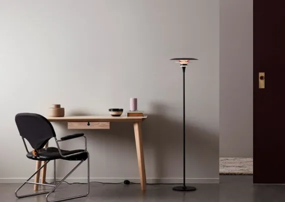 DIABLO - GULVLAMPE Ø30 - MAT SORT/BLANK RØD