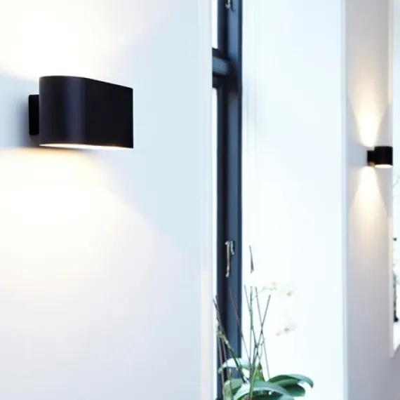 FIORA 16 W1 VÆGLAMPE SORT