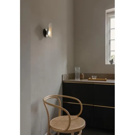 FLORII 1 VÆGLAMPE MØRK BRONZE/HVID