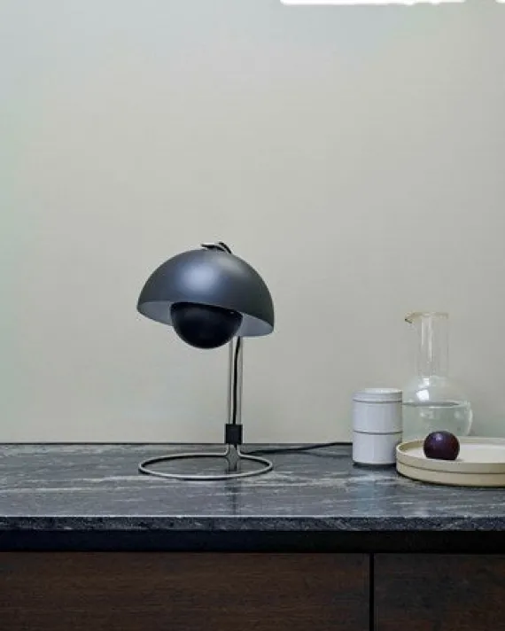 FLOWERPOT VP4 - BORDLAMPE - MAT SORT