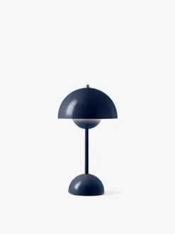 FLOWERPOT VP9 - PORTABLE BORDLAMPE - STEEL BLUE