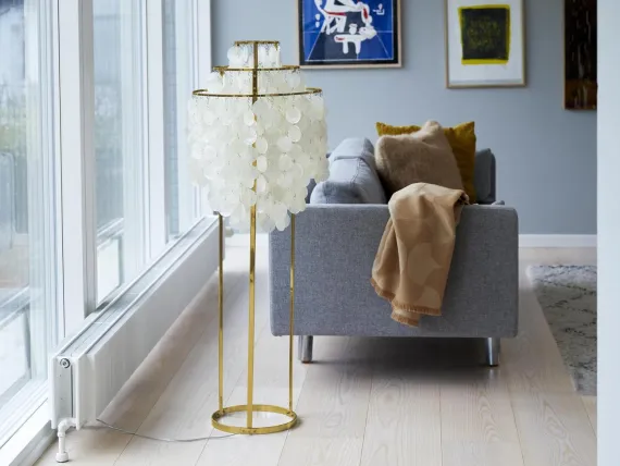 Fun 1STM - gulvlampe i perlemor og messing af Verner Panton