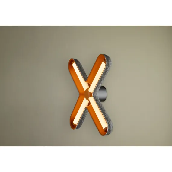 FUZZ LED SORT/ORANGE VÆGLAMPE