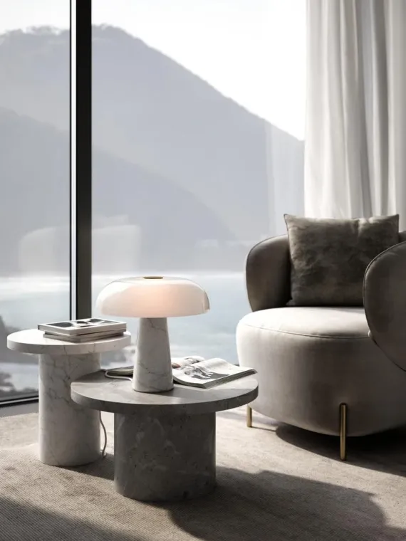 Glossy Bordlampe - Design For The People
