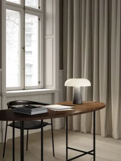Glossy Bordlampe Grå - Design For The People