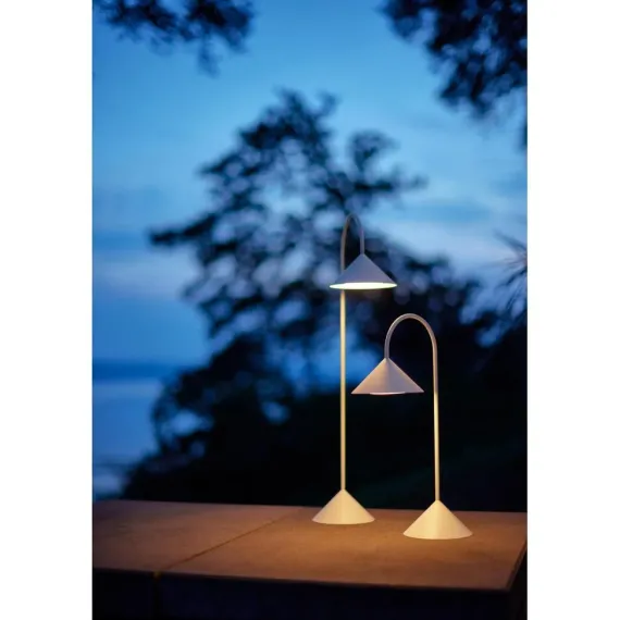 GRASP BORDLAMPE H72 MAT HVID PORTABLE - Frandsen