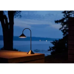 GRASP BORDLAMPE H47 MAT SORT PORTABLE - Frandsen