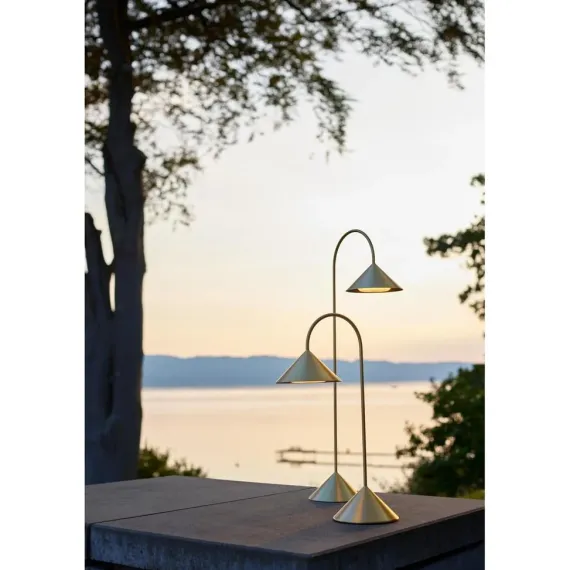 GRASP BORDLAMPE H72 MESSING PORTABLE - Frandsen
