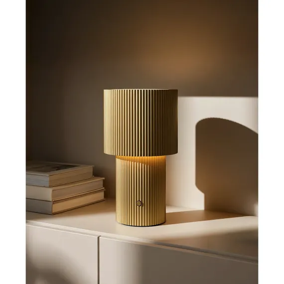 ILUMA - PORTABLE LAMPE - GULD