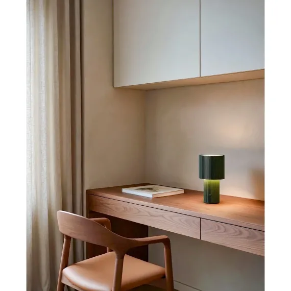ILUMA - PORTABLE LAMPE - OLIVENGRØN