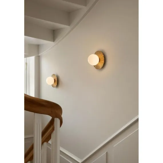 LIILA MUUSE VÆG/LOFT Ø23 GULD/OPAL SMALL - Nuura