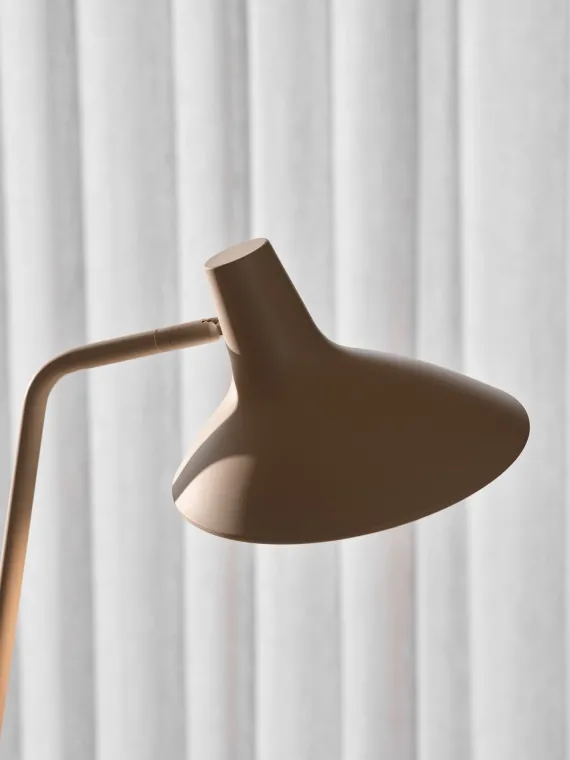 MAKOTO G9 SATIN KROM BORDLAMPE