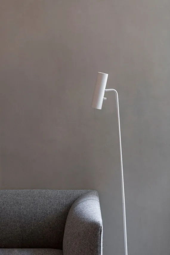 MIB 6 GULVLAMPE HVID