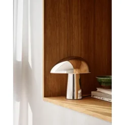 NIGHT OWL POLERET STÅL BORDLAMPE - FRITZ HANSEN