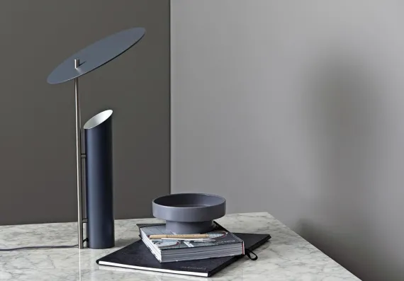 Reflect Bordlampe - Grå - Ikonisk design af Verner Panton
