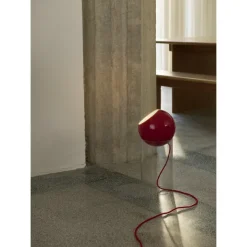 TOPAN VP14 - GULVLAMPE - AKRYL BASE OG VERMILION RED