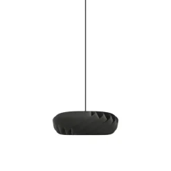 TR5 Pendel Ø40 - Sort Birk - Organisk lamel-design af Tom Rossau