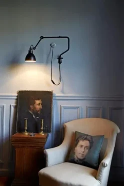 303 VÆGLAMPE SORT/SORT