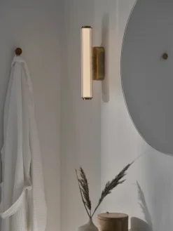 Virelle 32 | Væglampe | Messing